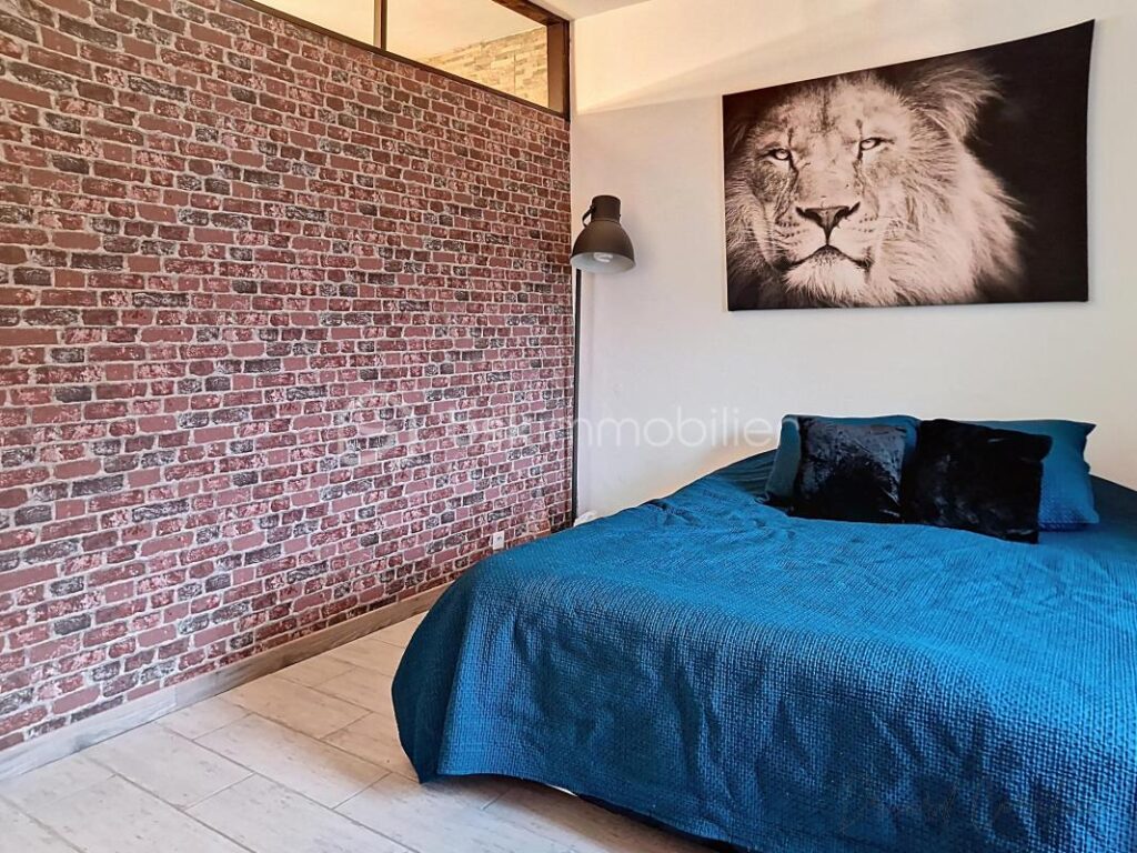 Maison de charme et de caractère – avec 4 chambres – 5 pièces – 4 chambres – 145 m²