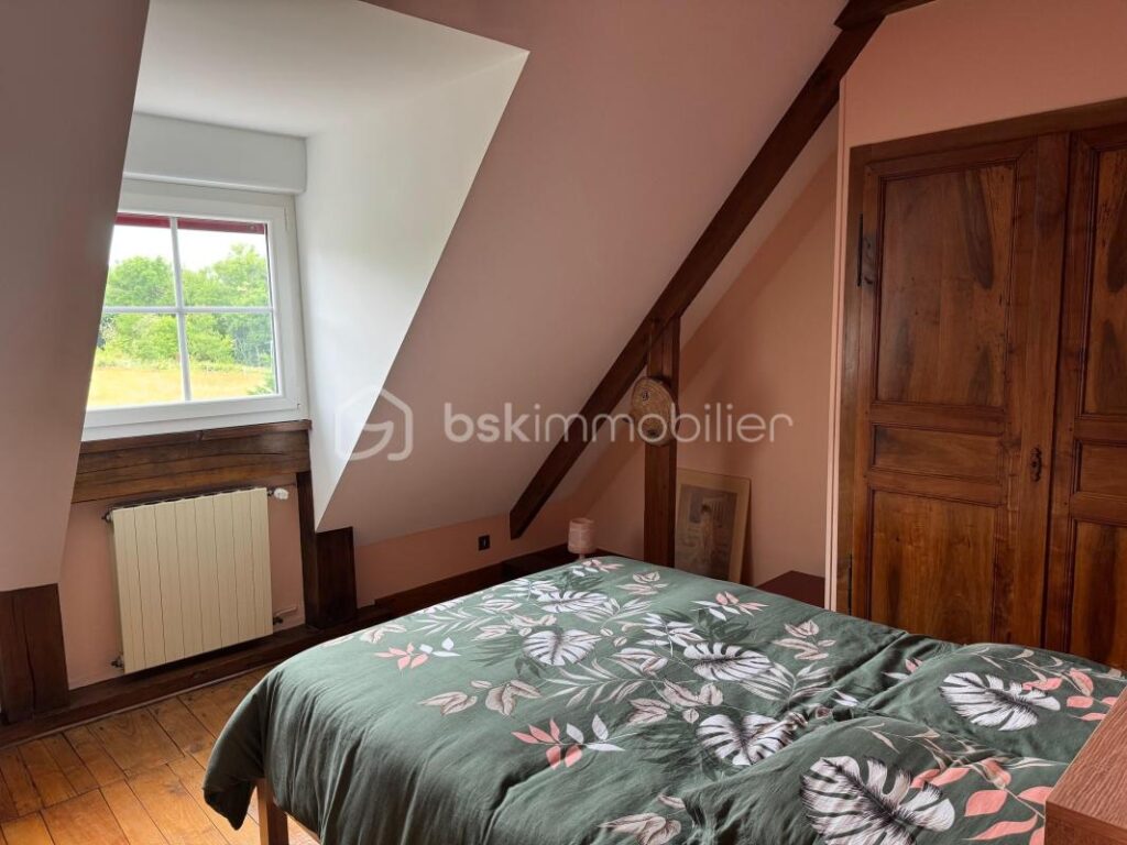 Maison périgourdine – 6 pièces – 4 chambres – 159 m²