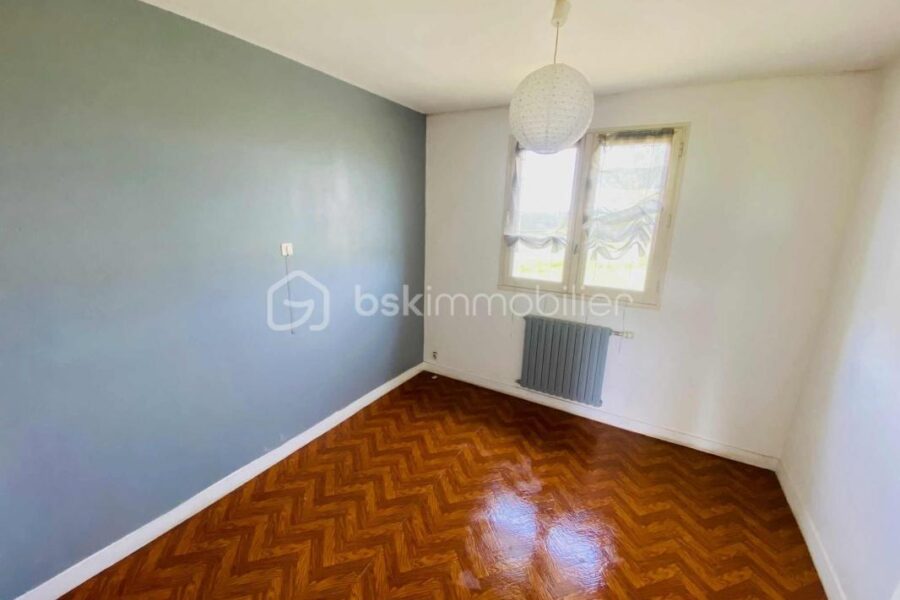 Maison à vendre à Mohon
