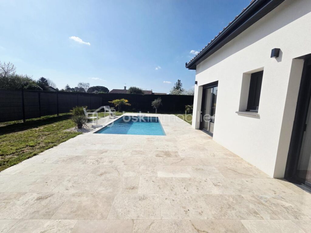 T5 contemporaine plain-pied Falguieres – 5 pièces – 4 chambres – 137 m²