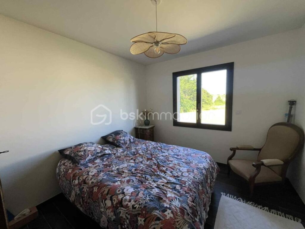 Superbe maison de plain-pied sous garantie décennale – 5 pièces – 4 chambres – 121 m²