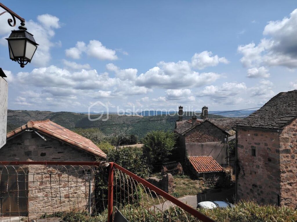 maison de village – 3 pièces – 1 chambre – 60 m²