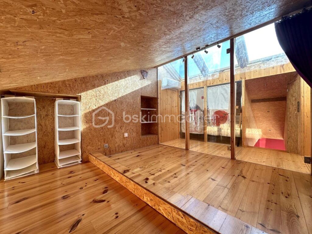 Appartement 5 pièces – 94m2 – 5 pièces – 4 chambres – 94 m²