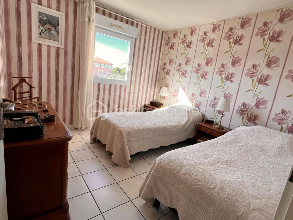 Appartement 95m2 + 56m2 de terrasse – 4 pièces – 2 chambres – 95 m²