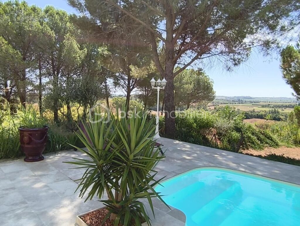 DOMAINE EN MEDITERRANEE – 8 pièces – 6 chambres – 245 m²