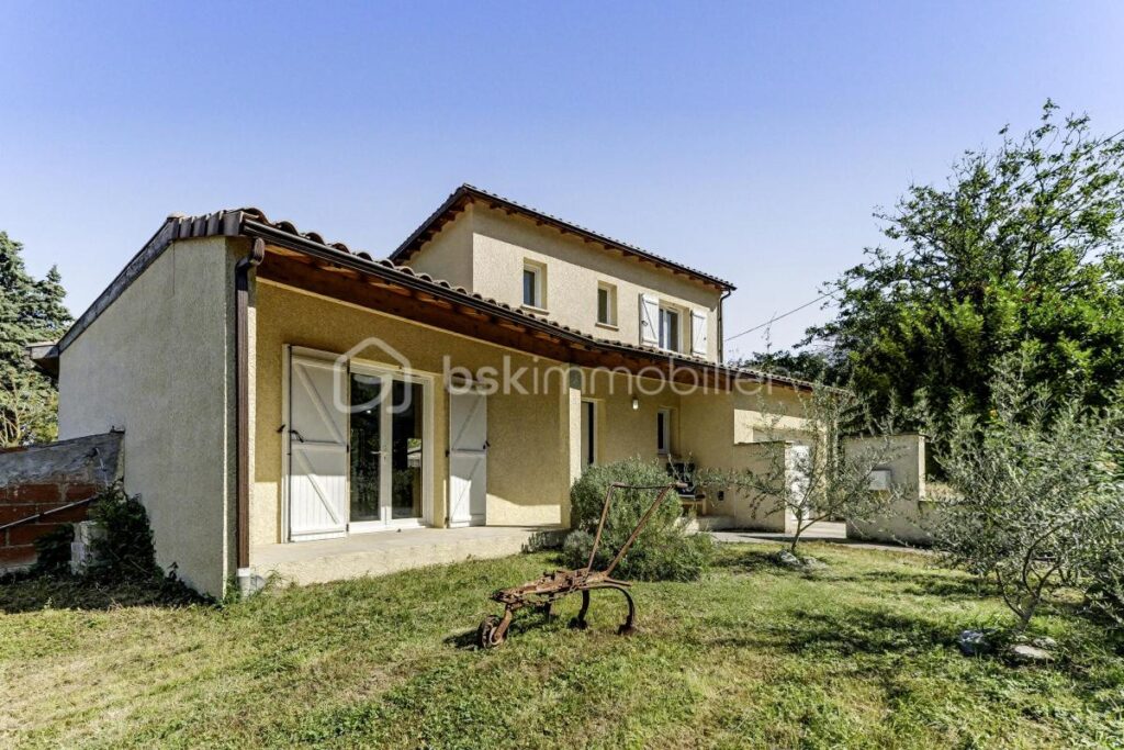 Villa sur les hauteurs de Pompertuzat – 5 pièces – 4 chambres – 137 m²