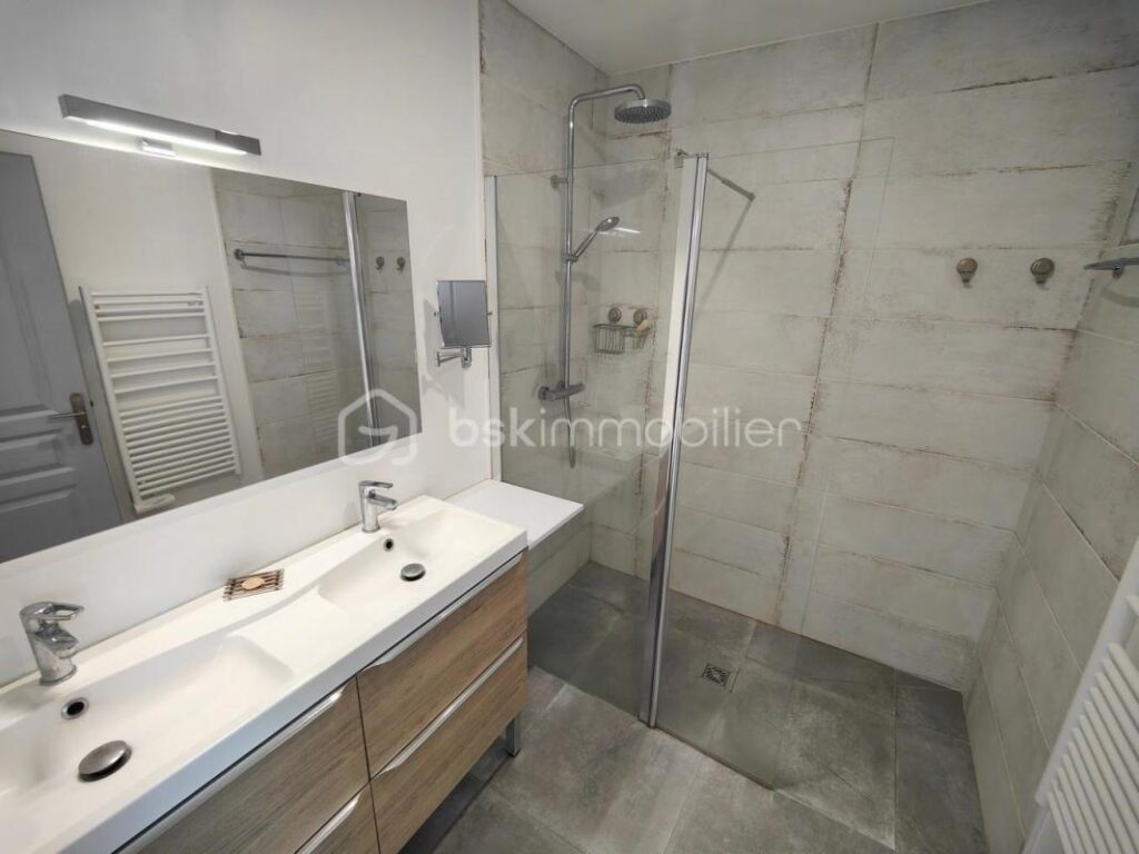 Villa quatre faces récente*** Exposition Sud*** Vue panoramique*** – 4 pièces – 3 chambres – 80 m²