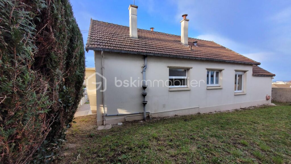 Maison de plain pied à Tourlaville – 4 pièces – 3 chambres – 69 m²