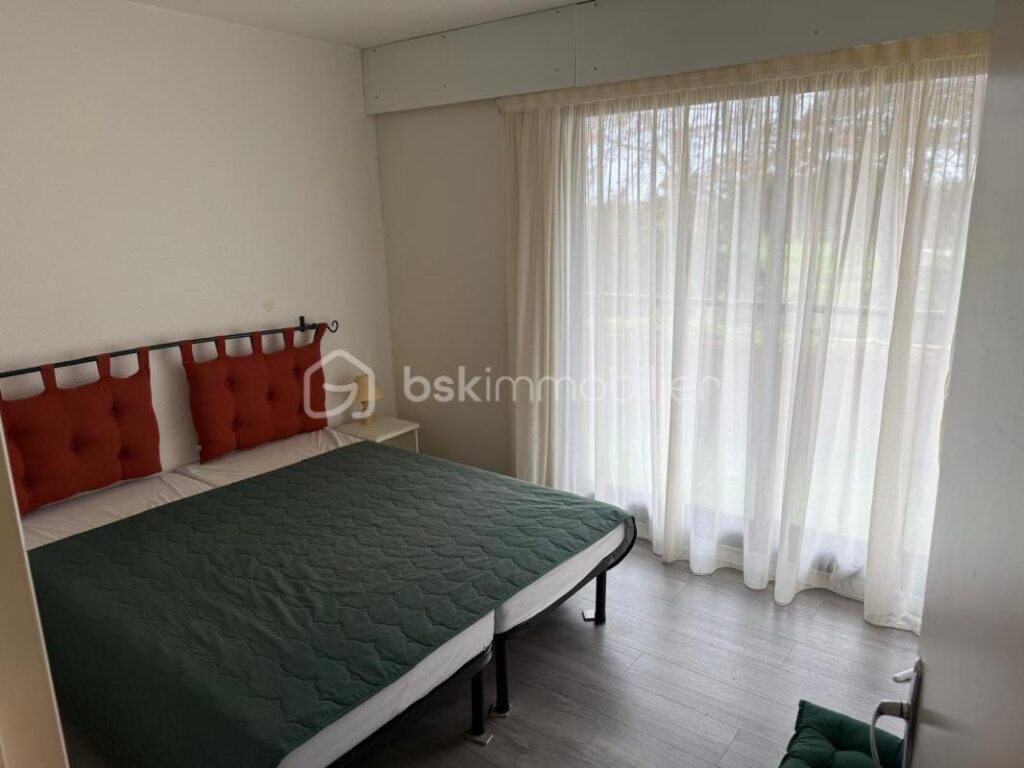 APPARTEMENT T3 MEUBLE 56M2 – 2 CHAMBRES – SAINT CYPRIEN PLAGE (QUARTIER GOLF) – 3 pièces – 2 chambres – 55 m²