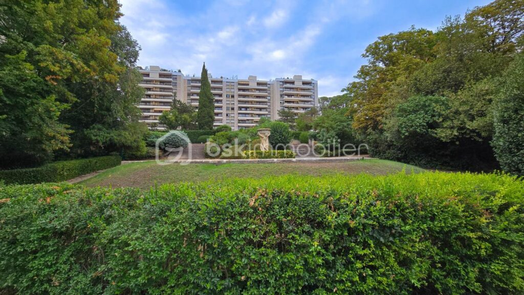 T5/7 lumineux (SO) avec vue mer – Balcon – résidence sécurisée – 5 pièces – 4 chambres – 113 m²