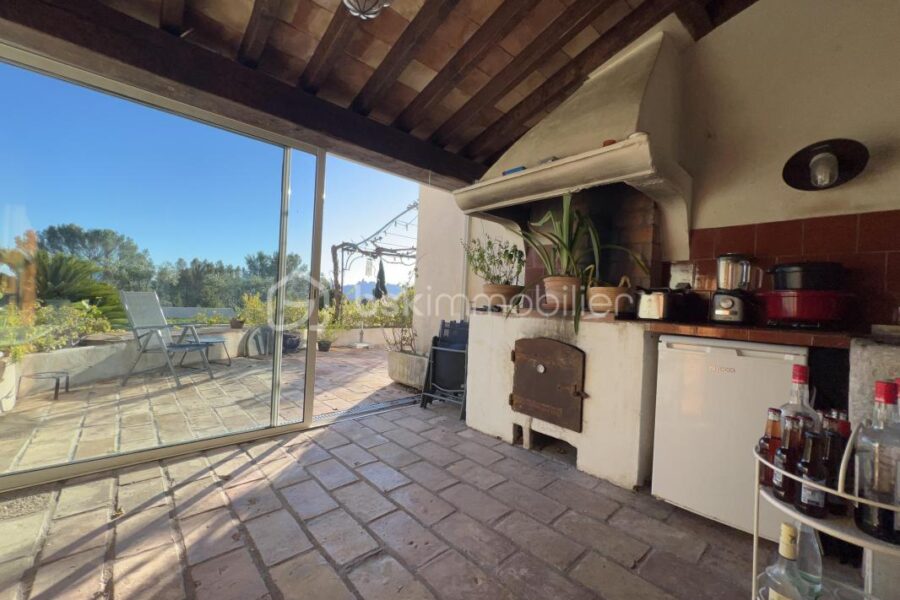 Maison à vendre à Roquebrune sur argens — Vue nature — photo 1