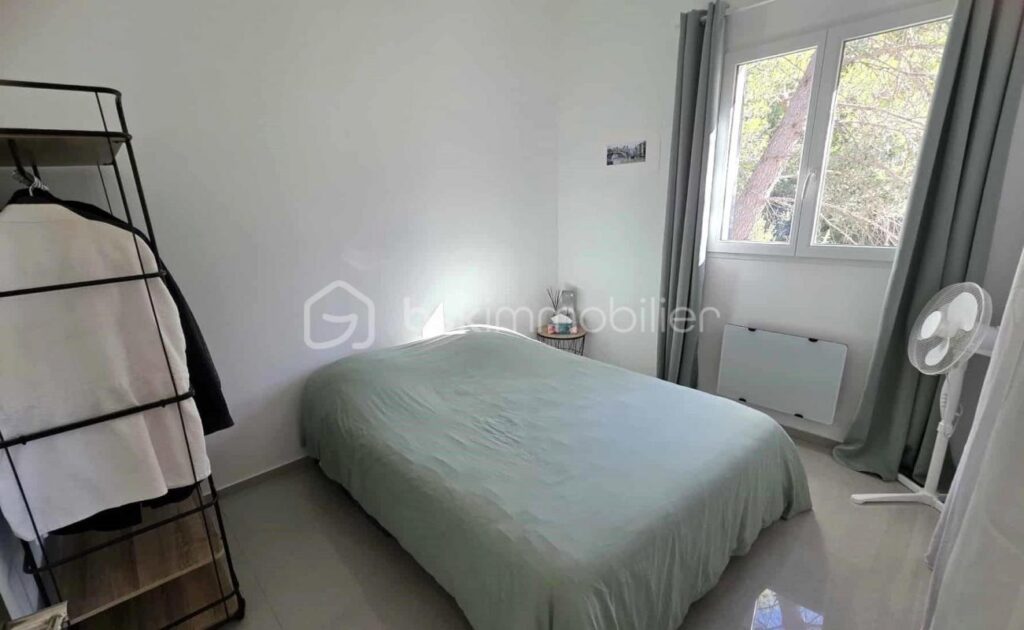 A Lorgues (Var) – MAISON TRADITIONNELLE avec loft indépendant, piscine balinaise & prestations haut de gamme! – 6 pièces – 4 chambres – 150 m²