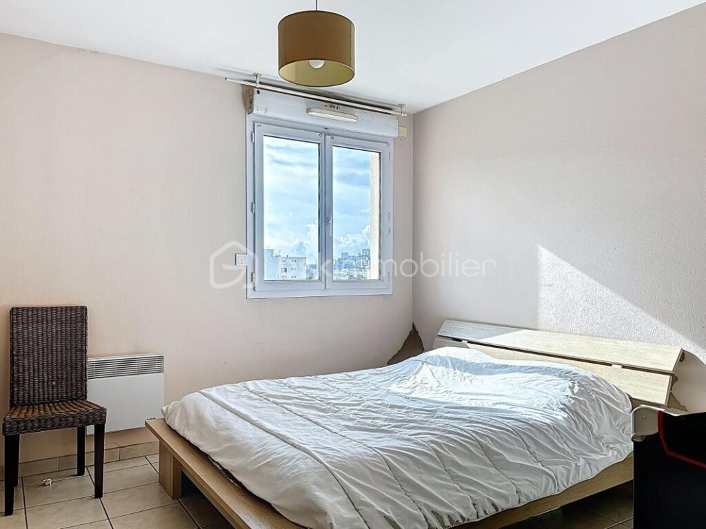 AJACCIO – ENTREE DE VILLE T3 82 M2 – 3 pièces – 2 chambres – 81 m²