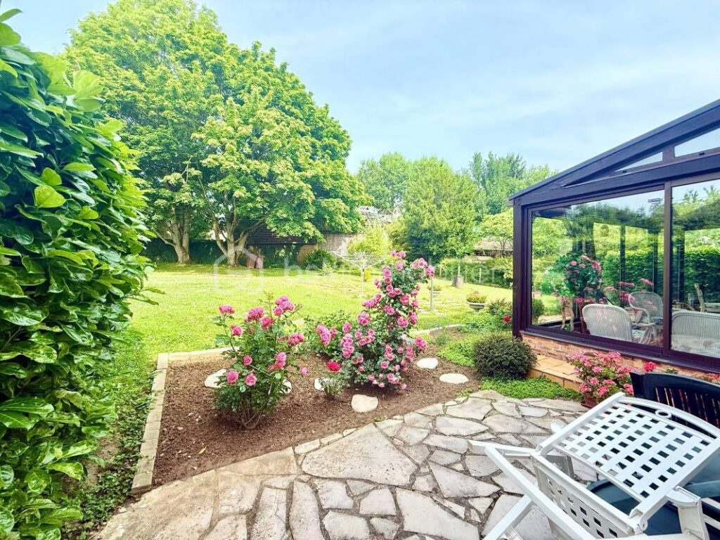 Maison 4 Chambres sur Sous-Sol total – 6 pièces – 4 chambres – 121 m²