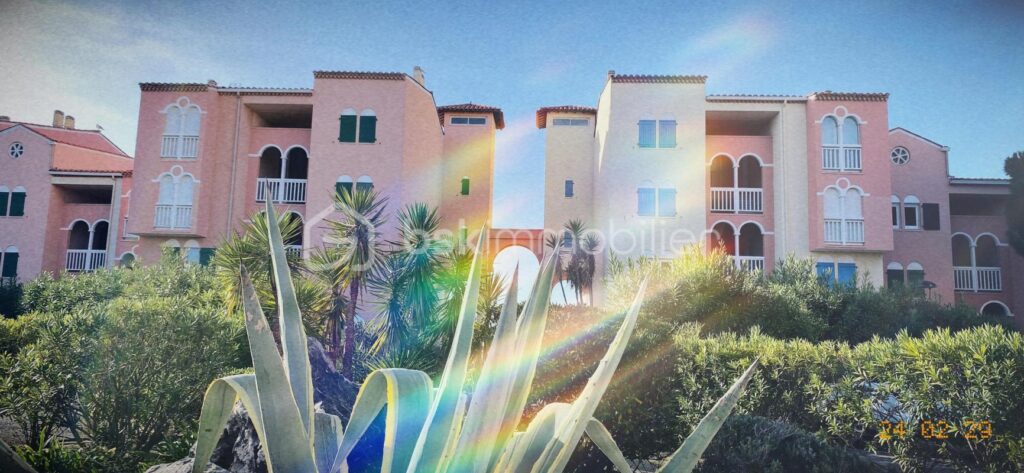 BELLE TERRASSE VUE LAC MARIN – 1 pièce – NR chambres – 22 m²