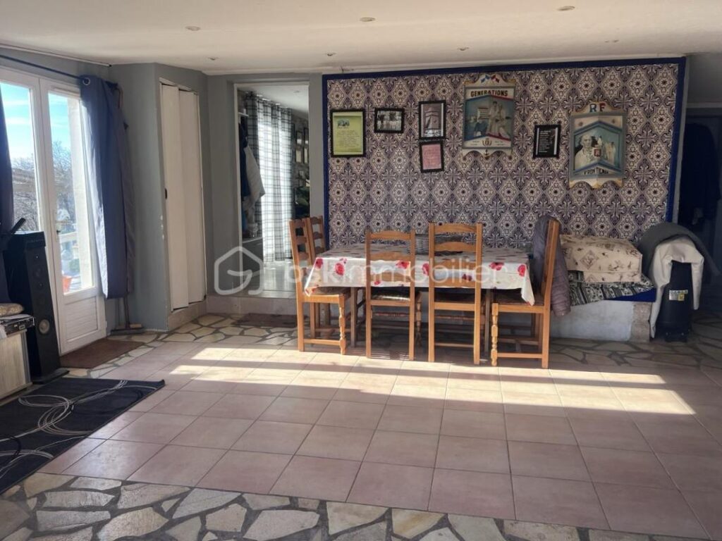 Havre de paix sur FRONTIGNAN avec vue mer. Une propriété unique ! – 6 pièces – 4 chambres – 120 m²