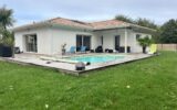Maison contemporaine avec piscine – 4 pièces – 3 chambres – 130 m²