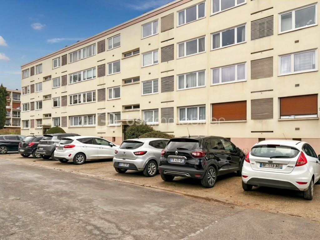 Nouveau – 4 pièces – 2 chambres – 75 m²