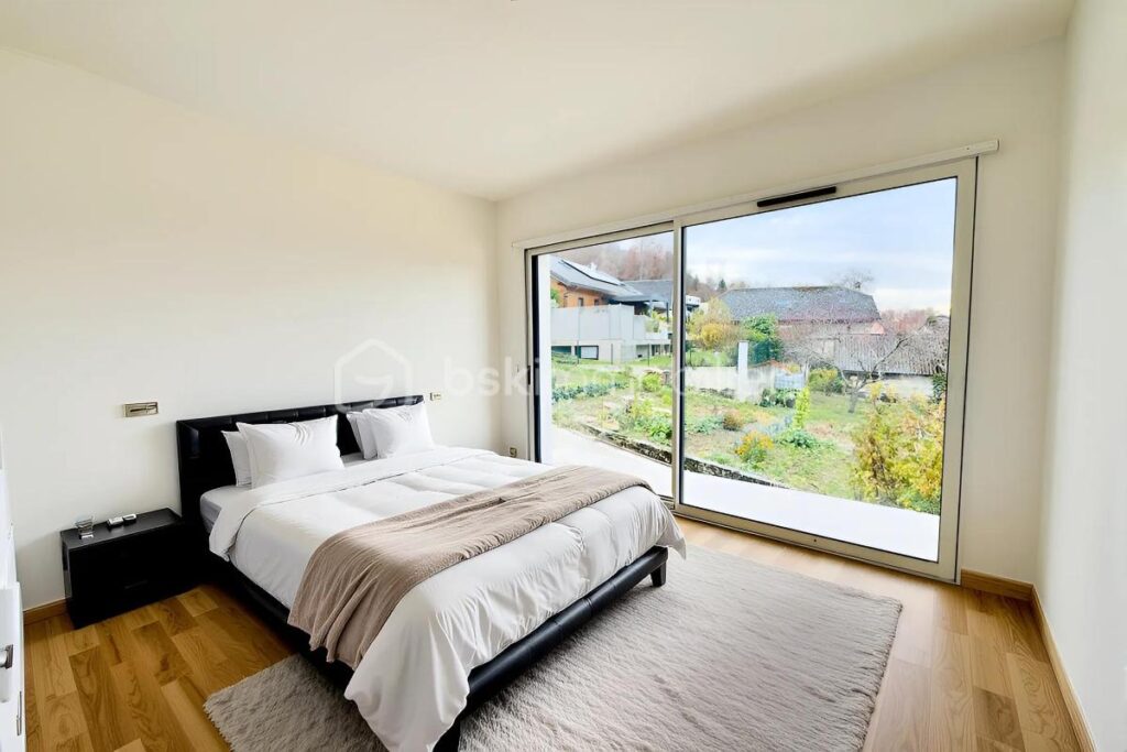 Maison T4 de 2025 RE 2020 à Pugny-Chatenod – 4 pièces – 3 chambres – 123 m²