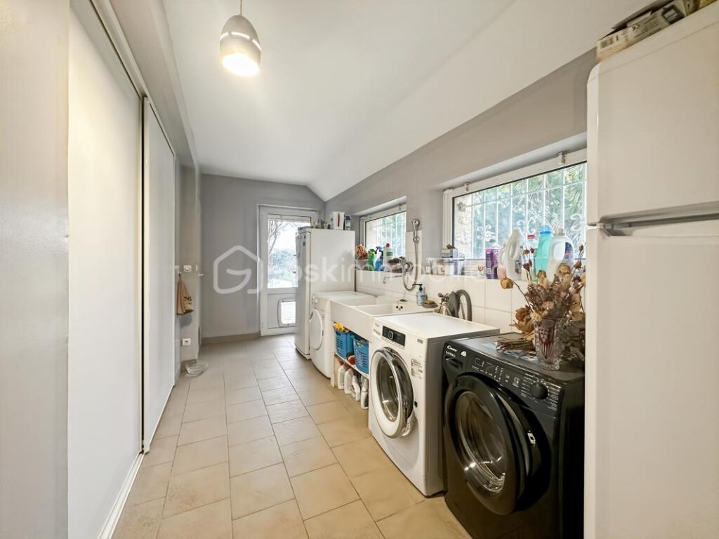 Magnifique demeure – 8 pièces – 5 chambres – 264 m²