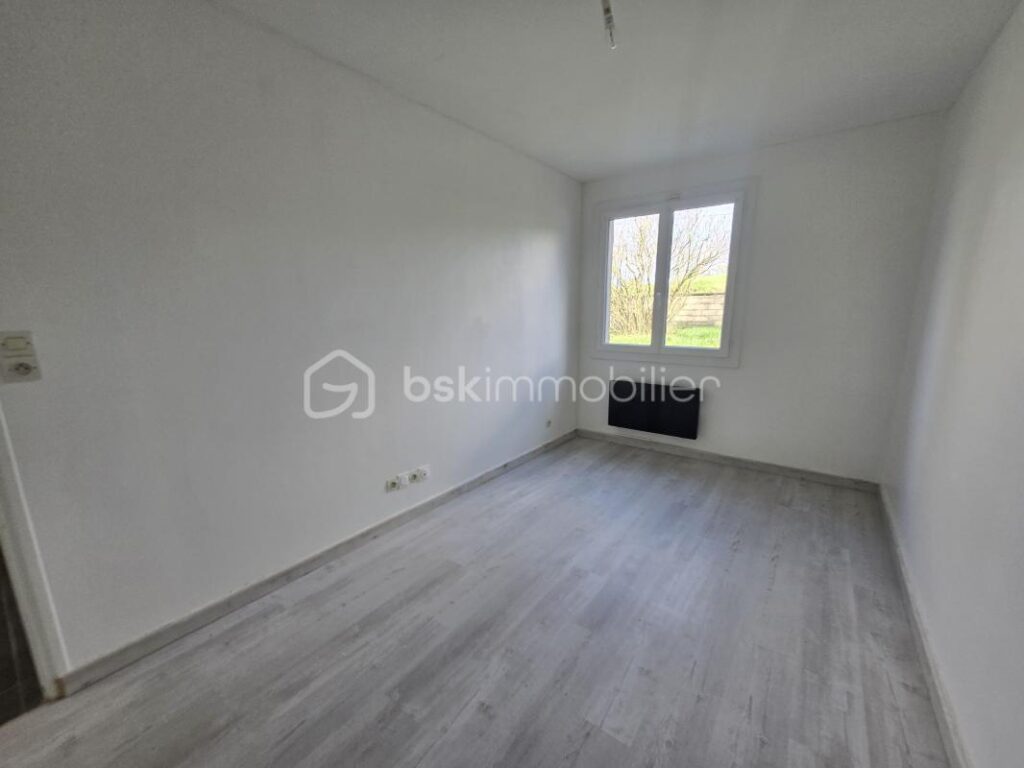 Beau Pavillon de plain pied de 125m² de Parigny les Vaux – 4 pièces – 3 chambres – 125 m²