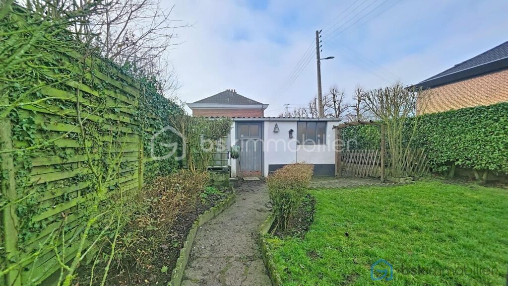 Maison semi individuelle 4 chambres jardin garage – 7 pièces – 4 chambres – 105 m²