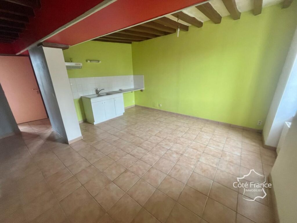 Immeuble de rapport 5 lots + combles aménageables – NR pièces – NR chambres – 150 m²