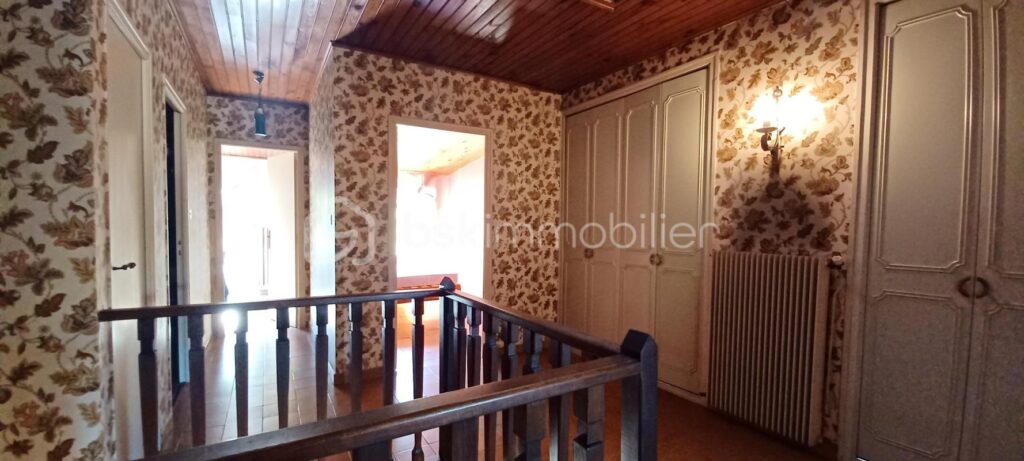 MAISON VIGNERONNE AVEC JARDIN – 5 pièces – 4 chambres – 136 m²