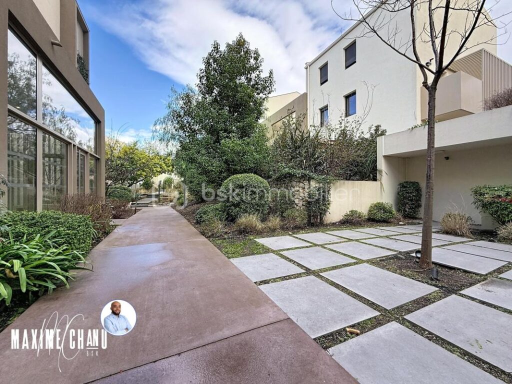 Appartement T3 2022 avec terrasse sans vis-à-vis et parking en souterrain – 3 pièces – 2 chambres – 65 m²