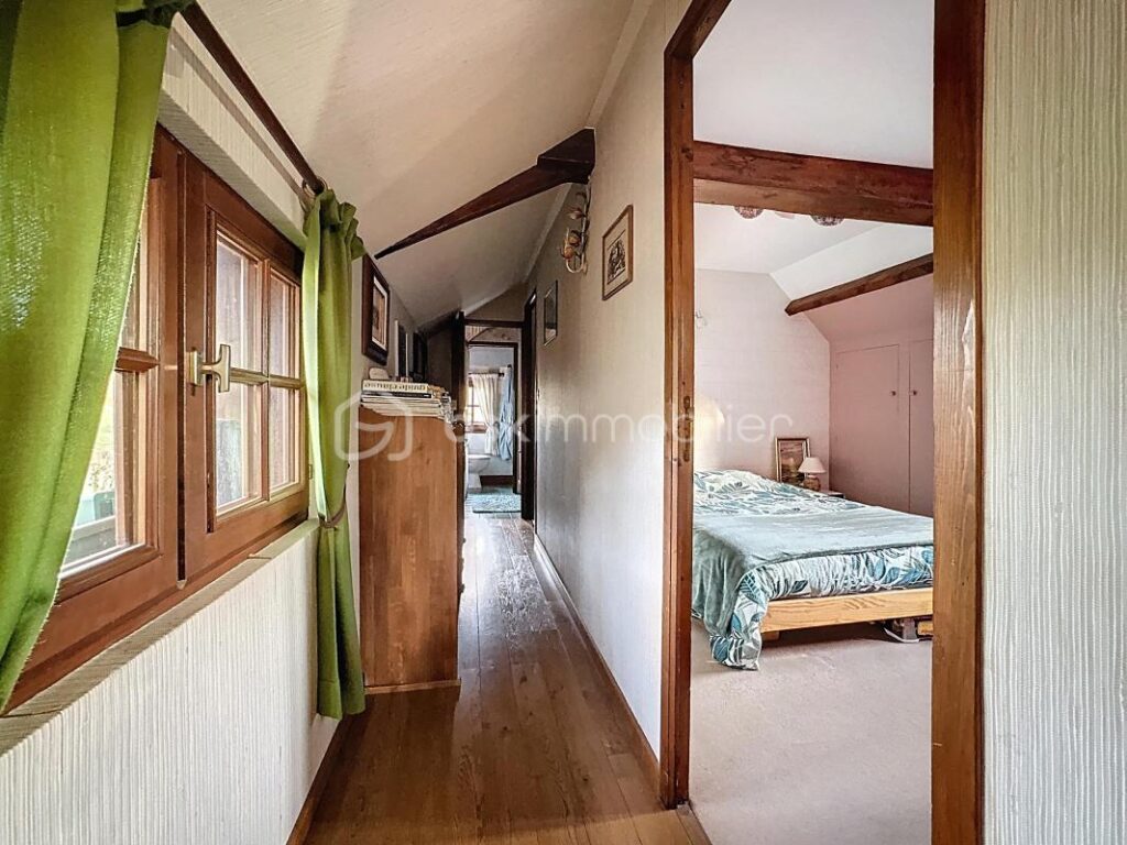 Spacieuse maison Normande – 7 pièces – 4 chambres – 110 m²