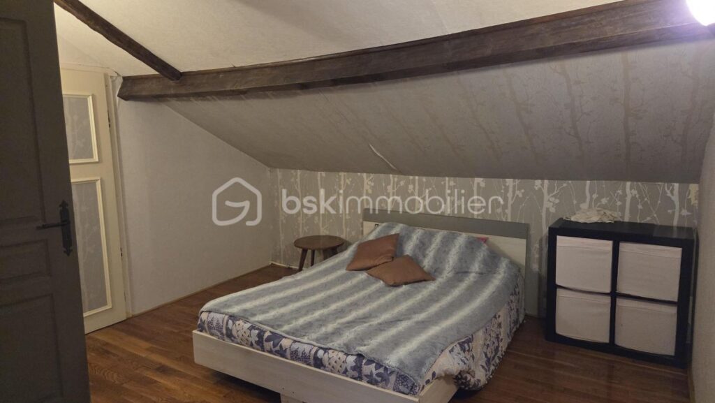 À vendre : Maison individuelle avec jardin en pleine campagne ! – 5 pièces – 3 chambres – 150 m²