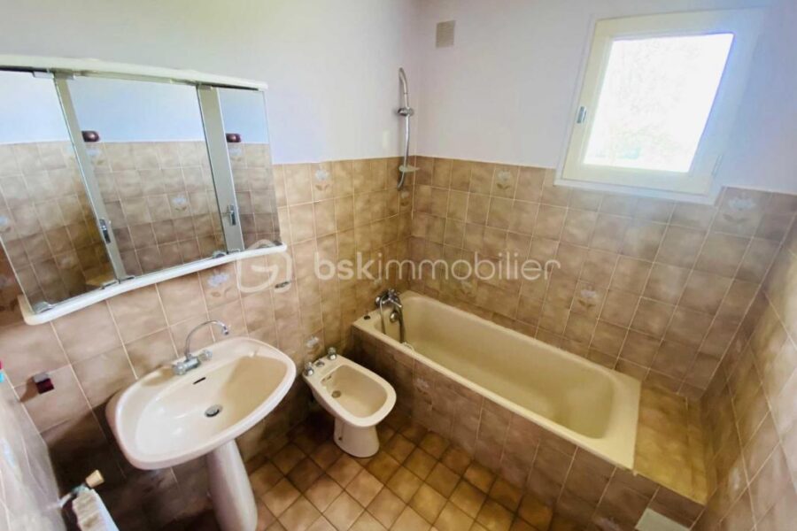Maison à vendre à Mohon