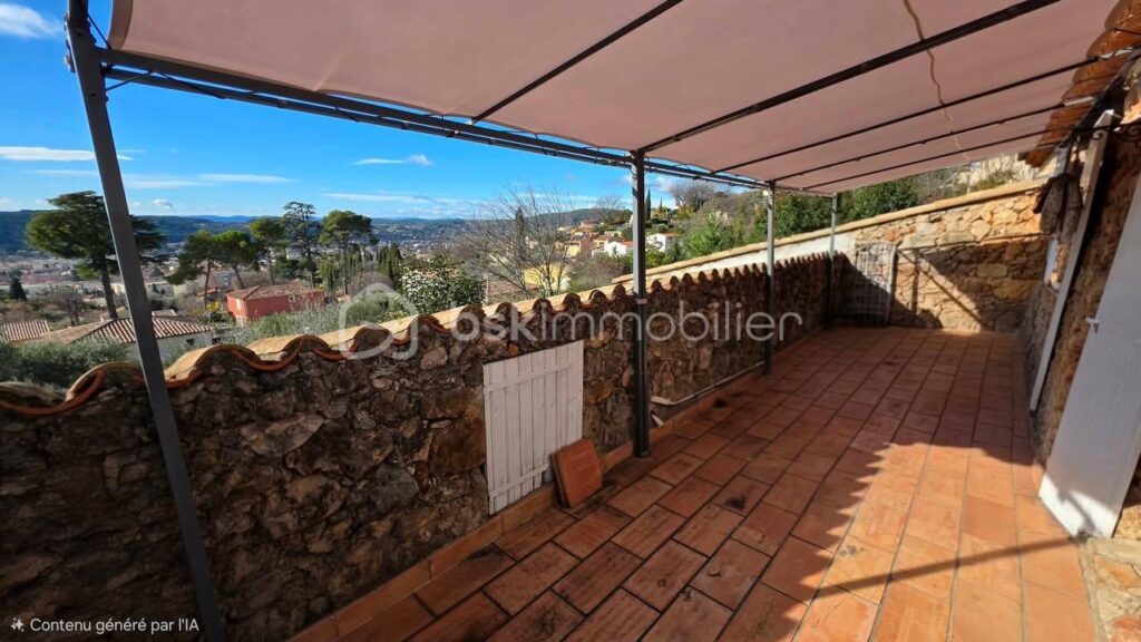 A Draguignan (Var) – Propriété d’exception en pierre – Panorama unique sur Draguignan et le massif des Maures – 180 M² – GARAGE – CARE PORT – CAVE – PISCINE – 6 pièces – 4 chambres – 180 m²