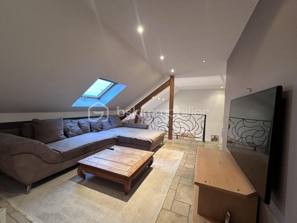 Exclusivité / Maison contemporaine (2009) à Maxstadt 57660 — 150 m², terrain 810 m², piscine, impasse au calme – 6 pièces – 3 chambres – 150 m²