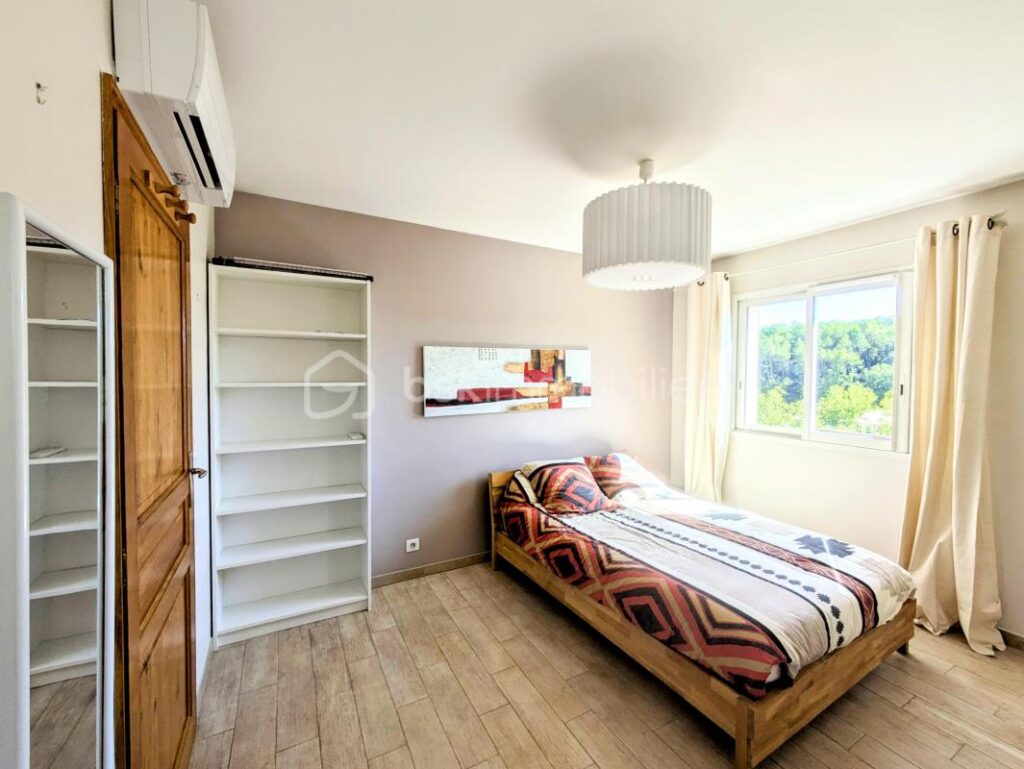 Maison contemporaine de 139m2 – 6 pièces – 4 chambres – 139 m²