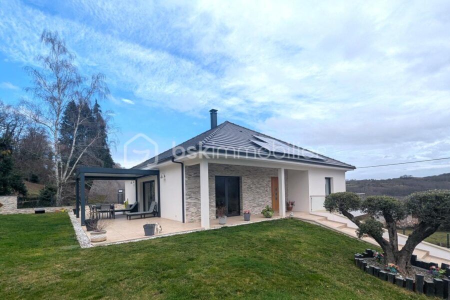 Maison à vendre à Poueyferre