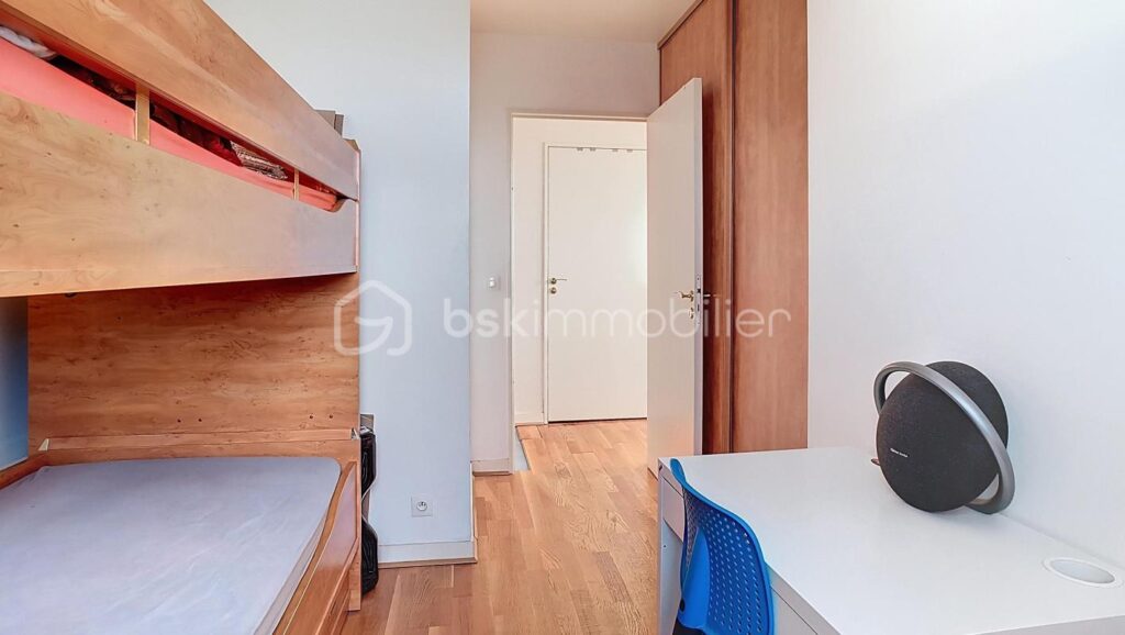 EXCLUSIVITÉ – Duplex de 4 pièces au 2ᵉ et Dernier Étage à Montevrain (77144) – 4 pièces – 3 chambres – 90 m²