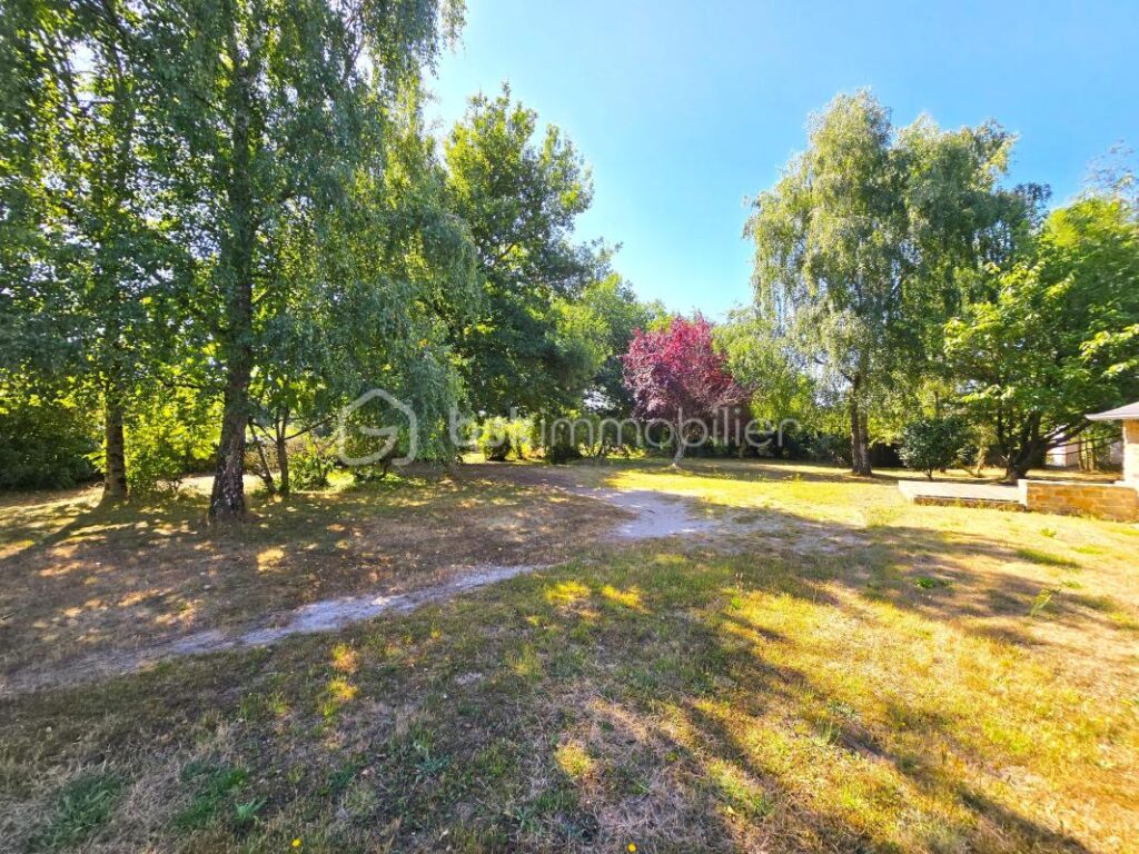 Magnifique Longère en Pierre de 1850 rénovée – 8 pièces – 5 chambres – 217 m²