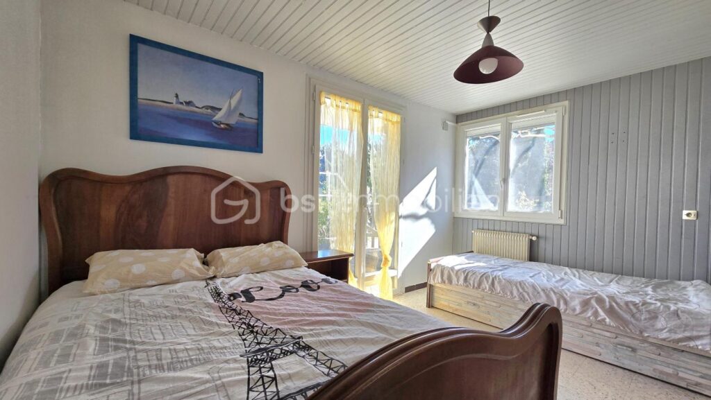 Maison + logement indépendant avec vue exceptionnelle, piscine et garage – 7 pièces – 5 chambres – 140 m²