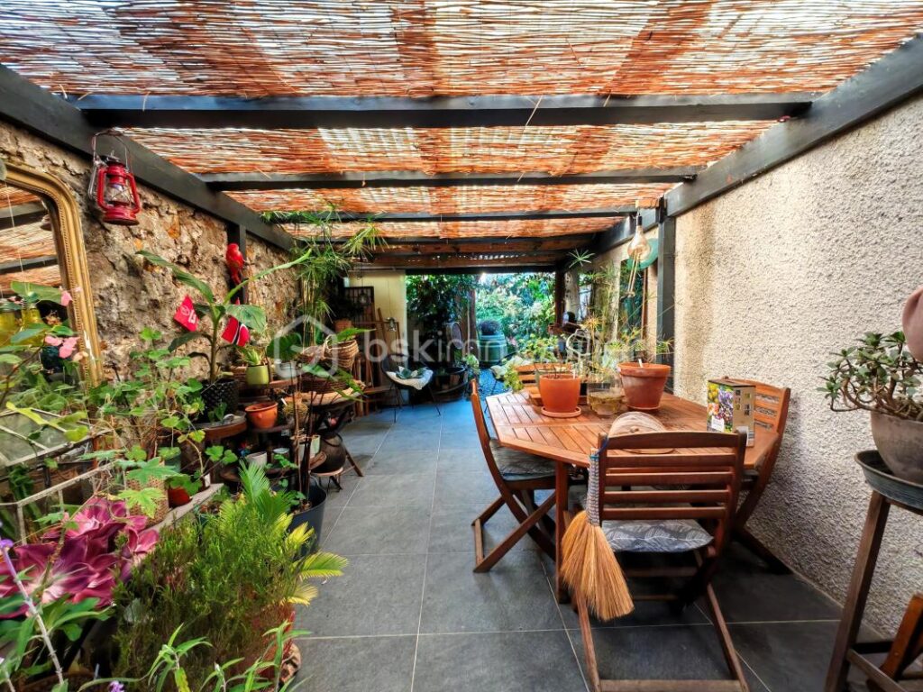 Maison au calme proche de la gare et des commerces – 5 pièces – 3 chambres – 115 m²