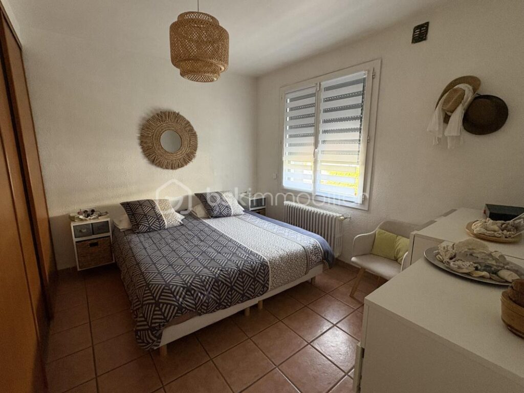 Maison quartier résidentiel 4 chambres, piscine – 5 pièces – 4 chambres – 110 m²