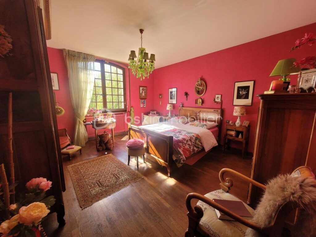 Criel de Voiron Propriété d’Exception Terrain 3766 m² 1 140 000 € – 7 pièces – 6 chambres – 360 m²