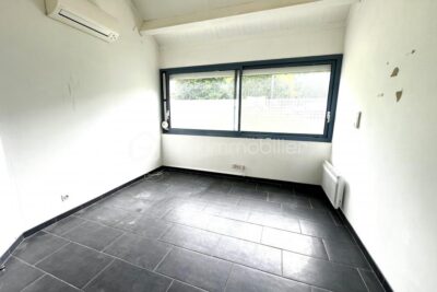 Découvrez l&rsquo;élégance et la sérénité en plein cœur de Coulommiers pour habitation ou professionnels de santé !!! – 6 pièces – 4 chambres – 203 m²