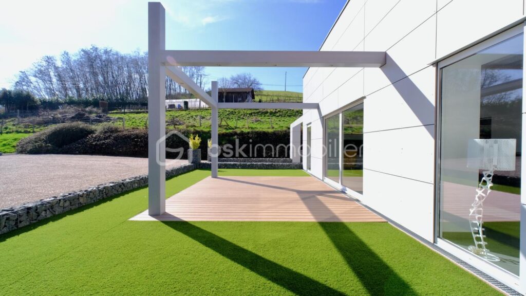 Villa d’exception 175 m² + Garage 120 m² – 4 pièces – 3 chambres – 175 m²