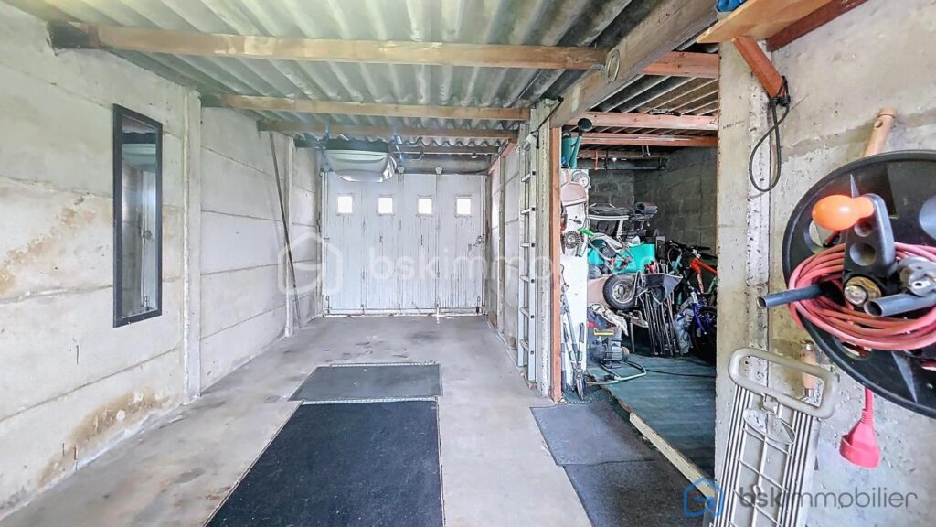 Maison semi individuelle 4 chambres jardin garage – 7 pièces – 4 chambres – 105 m²