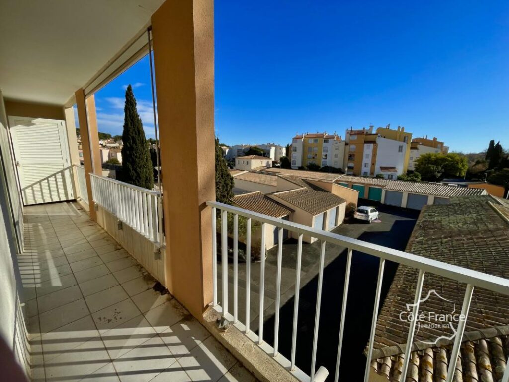 Spacieux Duplex de 2 Chambres sur le QUARTIER SAINT MARTIN – 3 pièces – 2 chambres – 76 m²