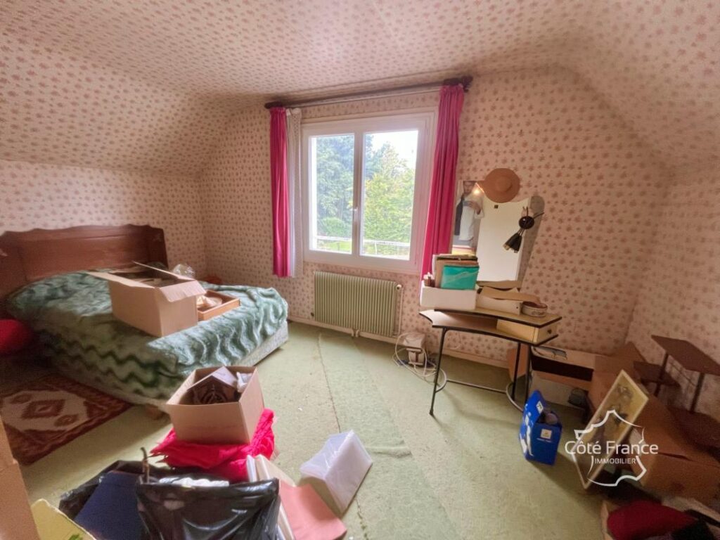 Très belle Maison familiale de 135 m2 avec vaste terrain arb – 6 pièces – 5 chambres – 135 m²