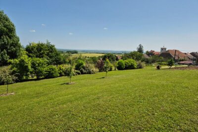 Maison Vauvillers 5 pièce(s) 163 m2 sur 43 ares de terrain – 5 pièces – 4 chambres – 163 m²