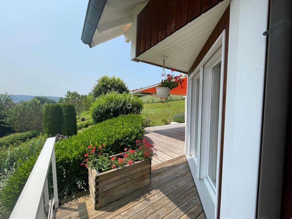 Maison 5 pièce(s) 145.23 m2 sur Terrain de 10 596 m2 – 6 pièces – 3 chambres – 145 m²