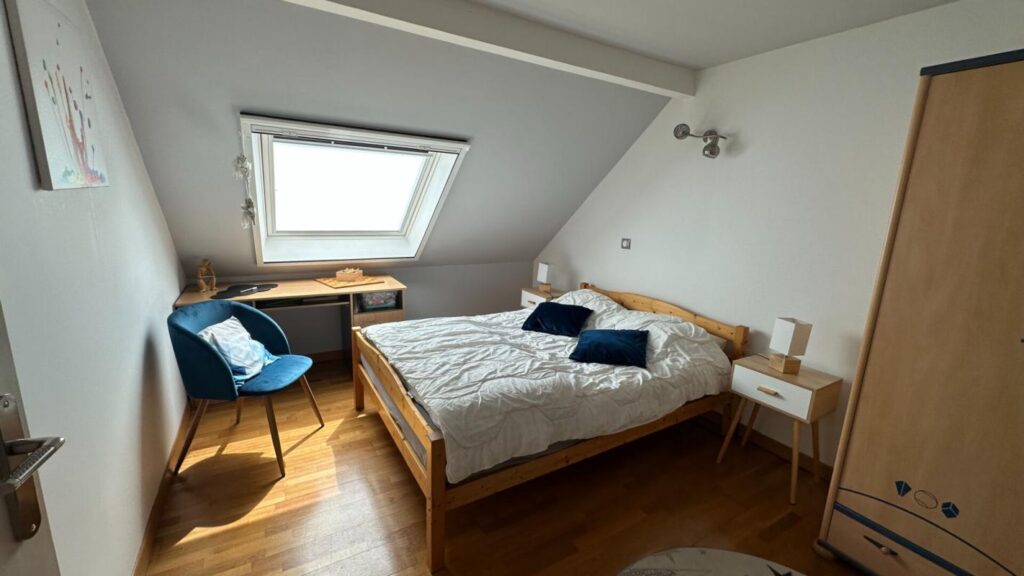 Maison Lure 7 pièce(s) 132 m2 – 7 pièces – 4 chambres – 132 m²